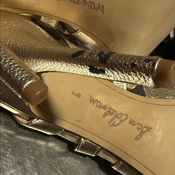 PRE-OWNED Sam Edelman Elegant Gold Strappy Sandals - Picture 12 of 15